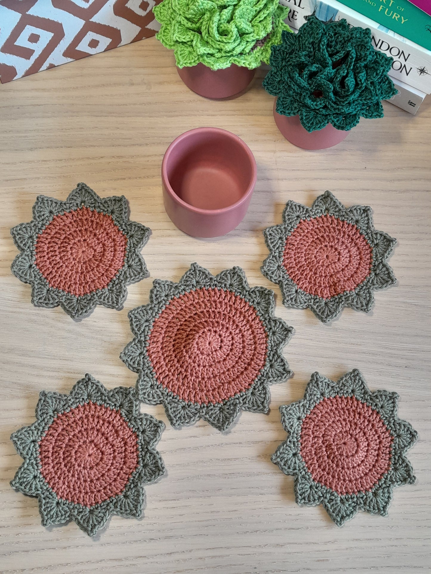 Crochet Succulent Coasters with a Ceramic Pot