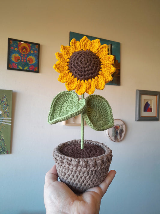 Crochet Sunflower Decoration 🌻 with vase